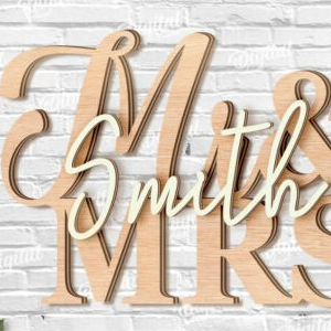 Personalized Laser-Cut “Mr & Mrs Smith” Wedding Sign – Rustic Home Décor